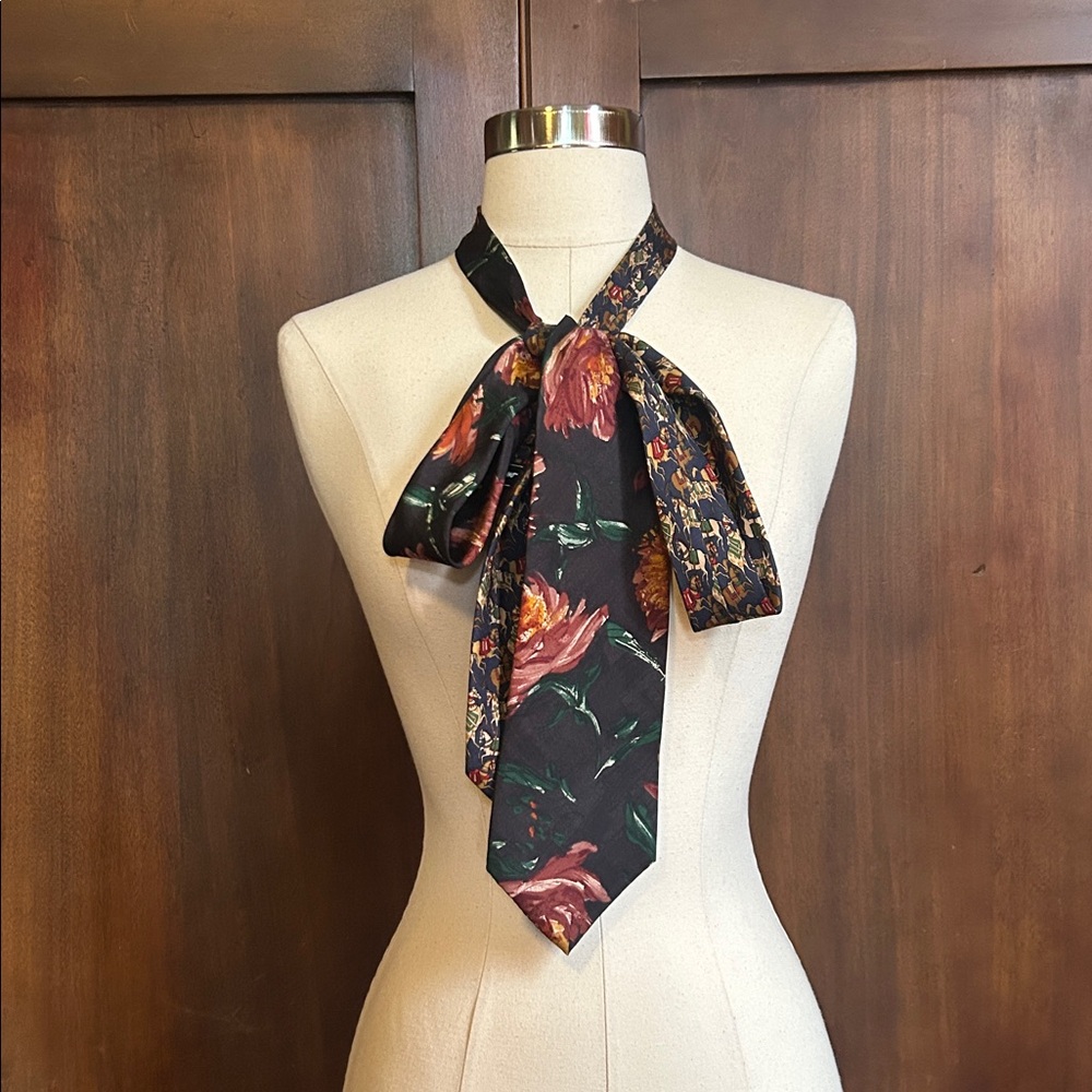 Vintage Silk Ties Scarf - Run for the Roses Vibes